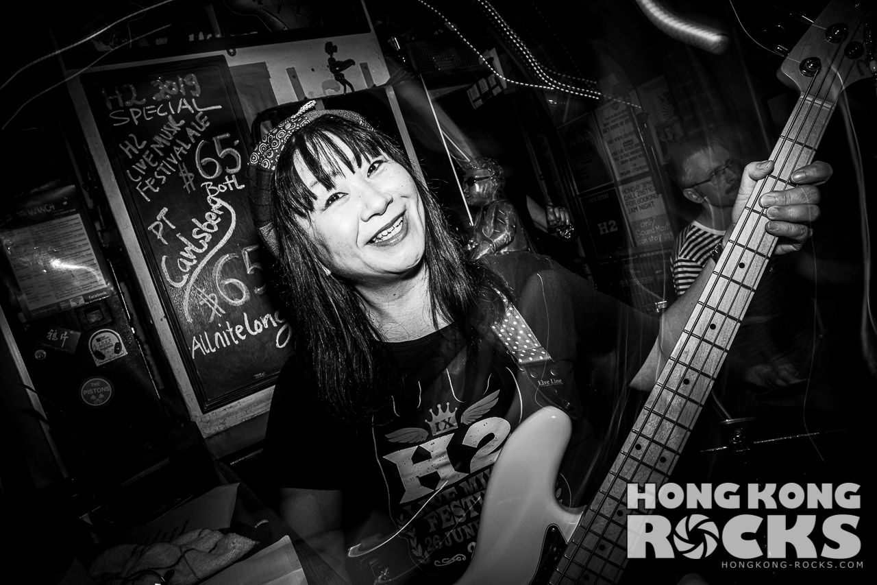 Kissing Fish, photo taken in n/a, n/a, n/a, n/a